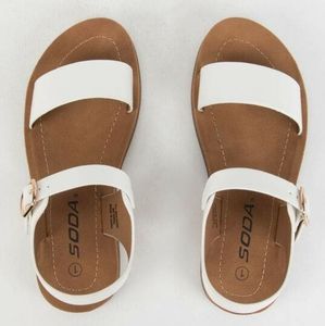Soda sandals with strap 6.5